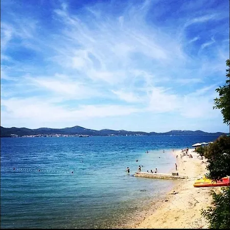 Apartman Lucic-studio - 2min Walk From The Beach Apartman